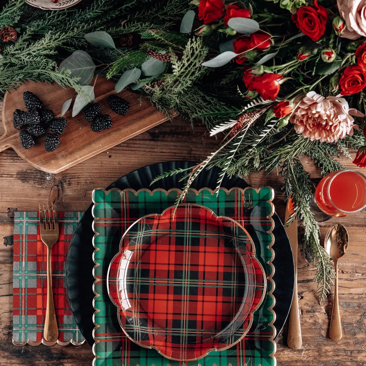 Green Tartan Plaid Square Scalloped Plate